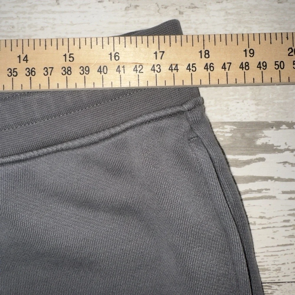Banana Republic Organic Cotton Sweat Shorts Men's Large Gray Drawstring Casual